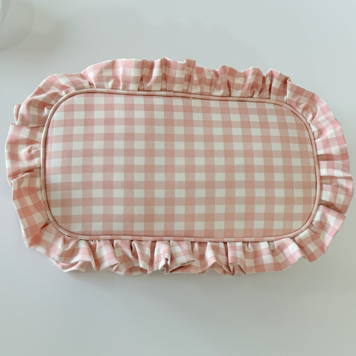 Elegant & Spacious, Perfect for Makeup, Skincare, and Tech Essentials - Large Ruffle Gingham Pouch