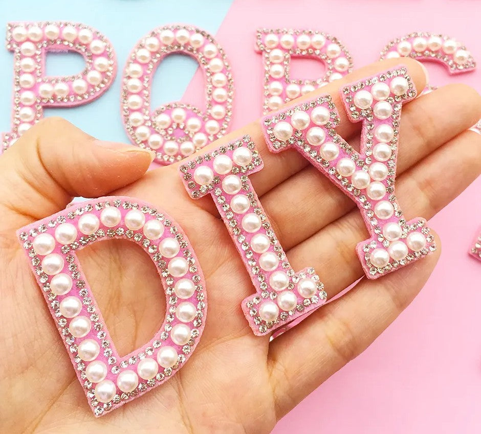 Self-Adhesive 4.5CM Pearl Rhinestone Alphabet Patch – A–Z Fabric Letter Stickers for DIY Bags, Clothes & Decoration