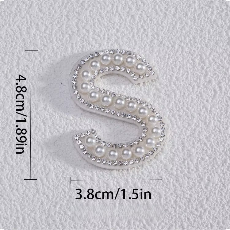 Self-Adhesive 4.5CM Pearl Rhinestone Alphabet Patch – A–Z Fabric Letter Stickers for DIY Bags, Clothes & Decoration