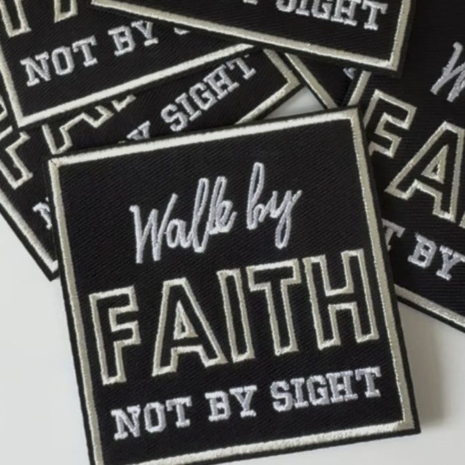 Walk by Faith, Not by Sight Iron-On Patch – Inspirational Black & White Embroidered Patch (7.7 cm x 7.7 cm)