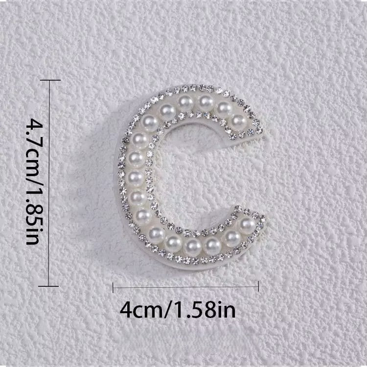 Self-Adhesive 4.5CM Pearl Rhinestone Alphabet Patch – A–Z Fabric Letter Stickers for DIY Bags, Clothes & Decoration