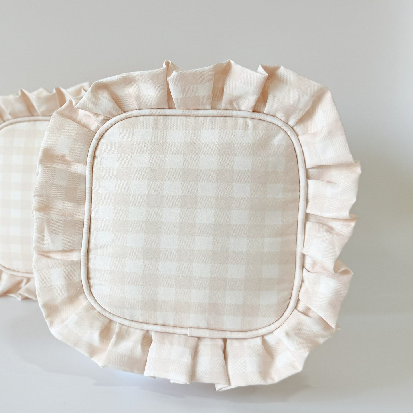 Chic, Demure, and Perfect for On-the-Go Essentials - Small Ruffle Gingham Organizer Pouch