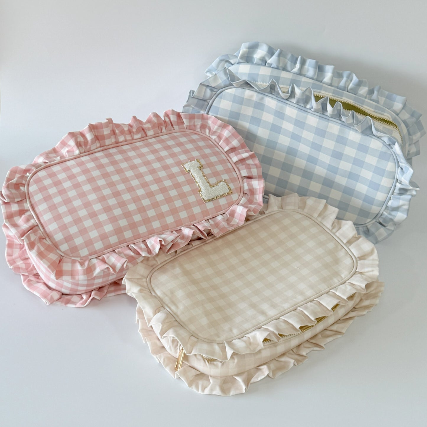 Elegant & Spacious, Perfect for Makeup, Skincare, and Tech Essentials - Large Ruffle Gingham Pouch