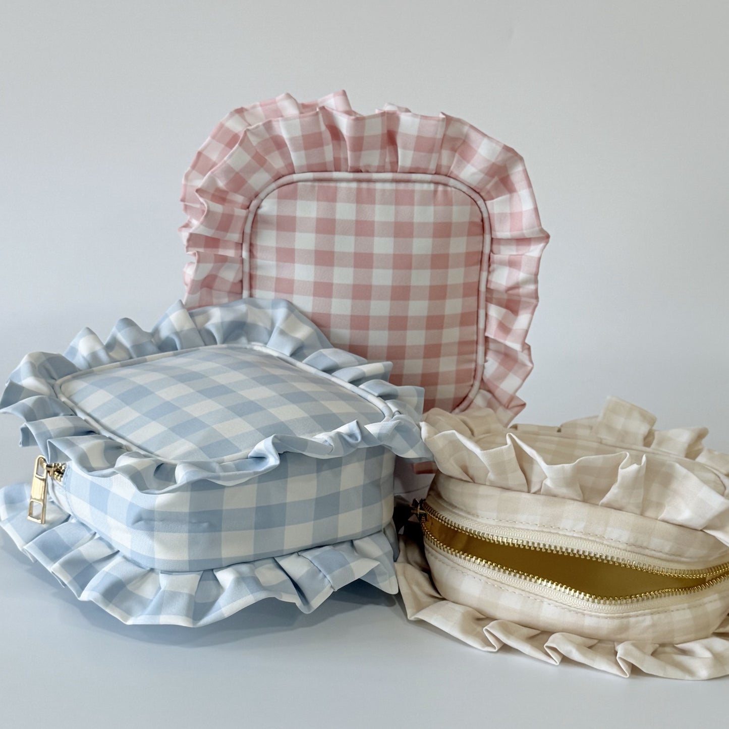 Chic, Demure, and Perfect for On-the-Go Essentials - Small Ruffle Gingham Organizer Pouch