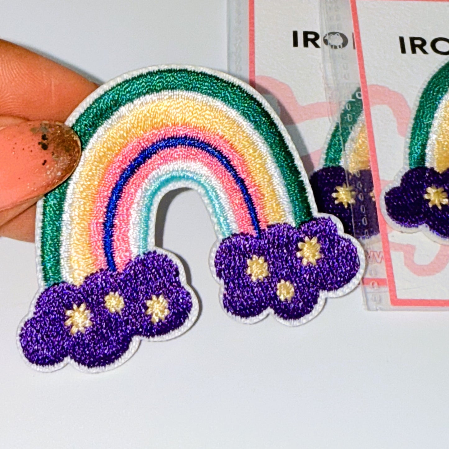 Iron-on/Sew-on Embroidered Rainbow Patch – Vibrant Multicolor Arc with Clean Stitch Detail, Perfect for Jackets, Backpacks, DIY Fashion