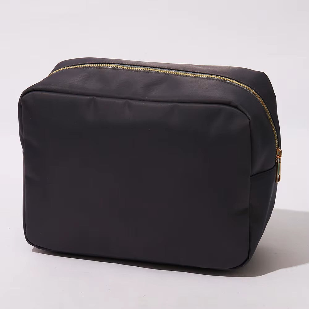 Personalizable Extra Large Pouch – Ideal for Maximum Storage and Versatility