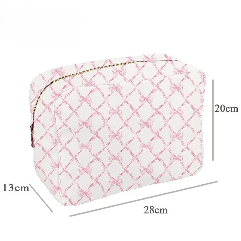 Personalizable Extra Large Pouch – Ideal for Maximum Storage and Versatility