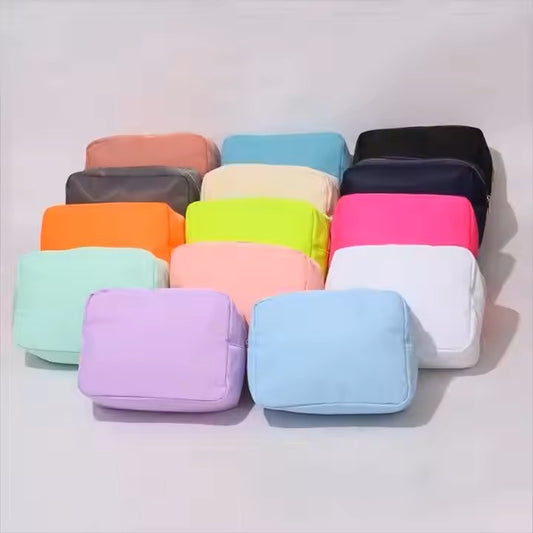 Personalizable Extra Large Pouch – Ideal for Maximum Storage and Versatility